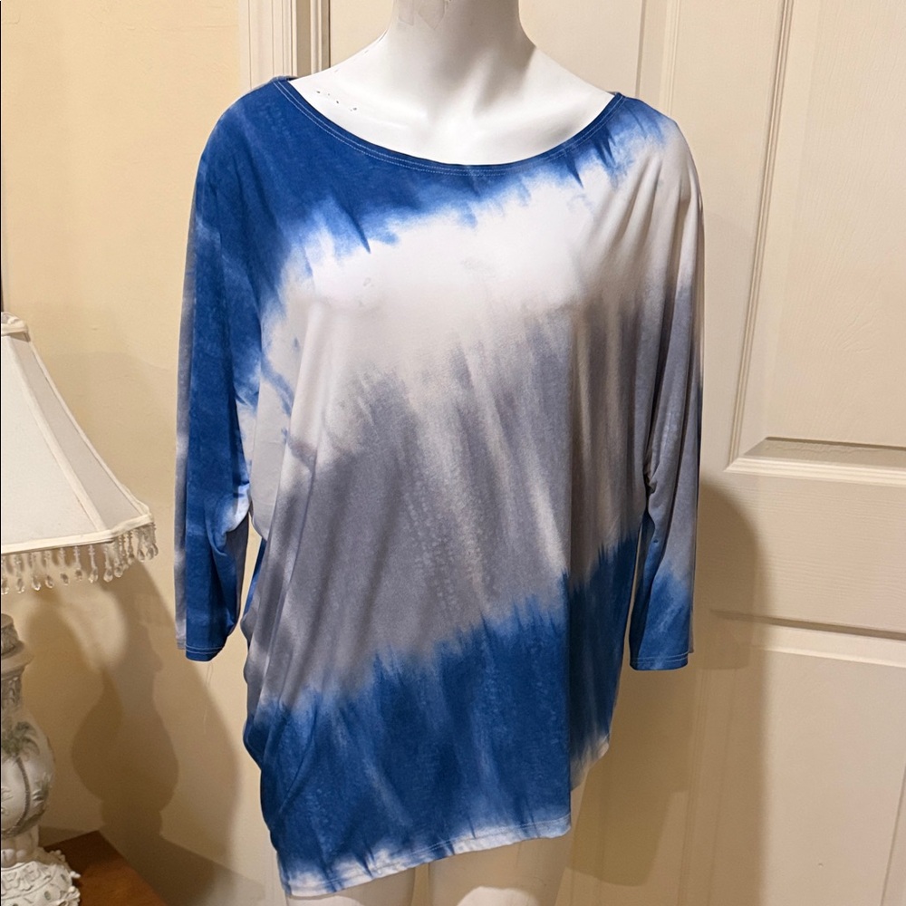 CLARA SUNWOO Blue and White Tie-Dye Women's Boatneck Tunic asymmetric. XL